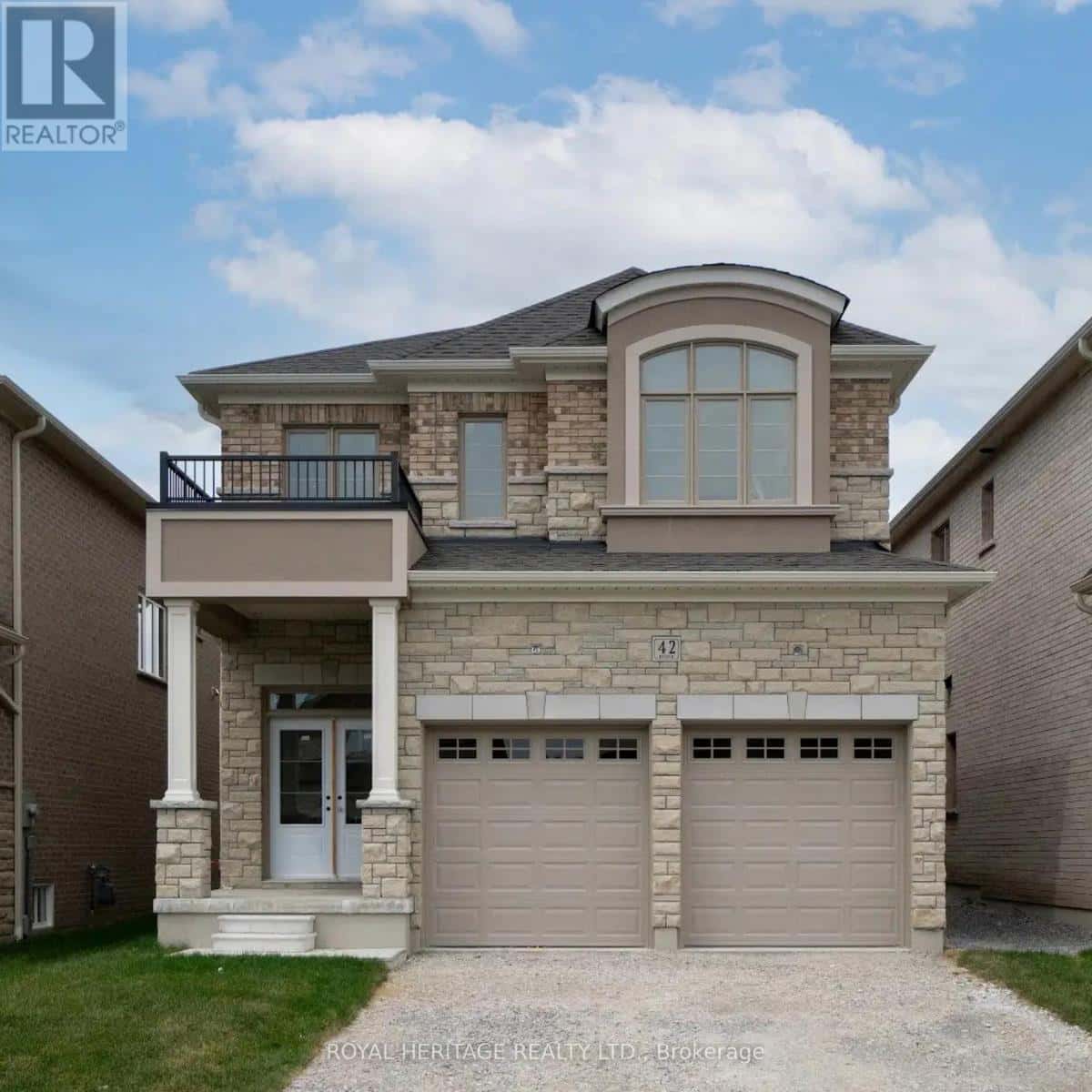 , Whitby (Brooklin), Ontario — Whitby (Brooklin), Ontario - Photo 2 of 40