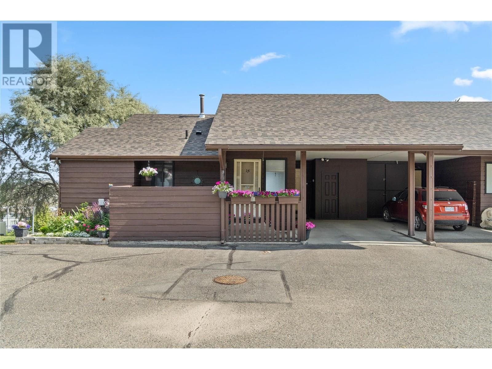 , Kamloops, British Columbia — Kamloops, British Columbia - Main photo