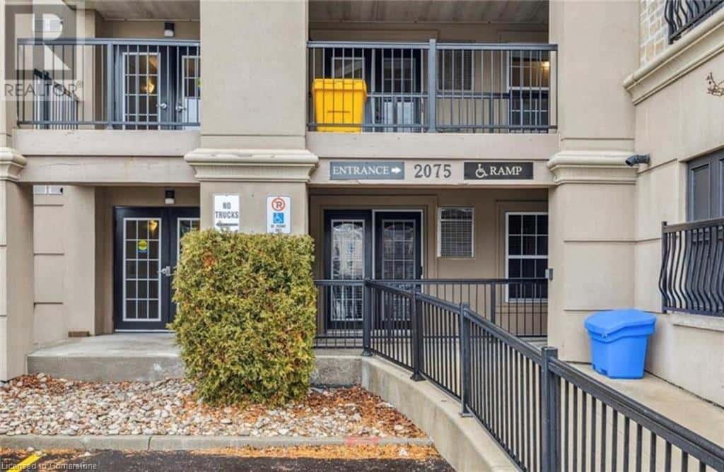 2075 APPLEBY Line Unit# 407 — Burlington, Ontario - Photo 3 of 35