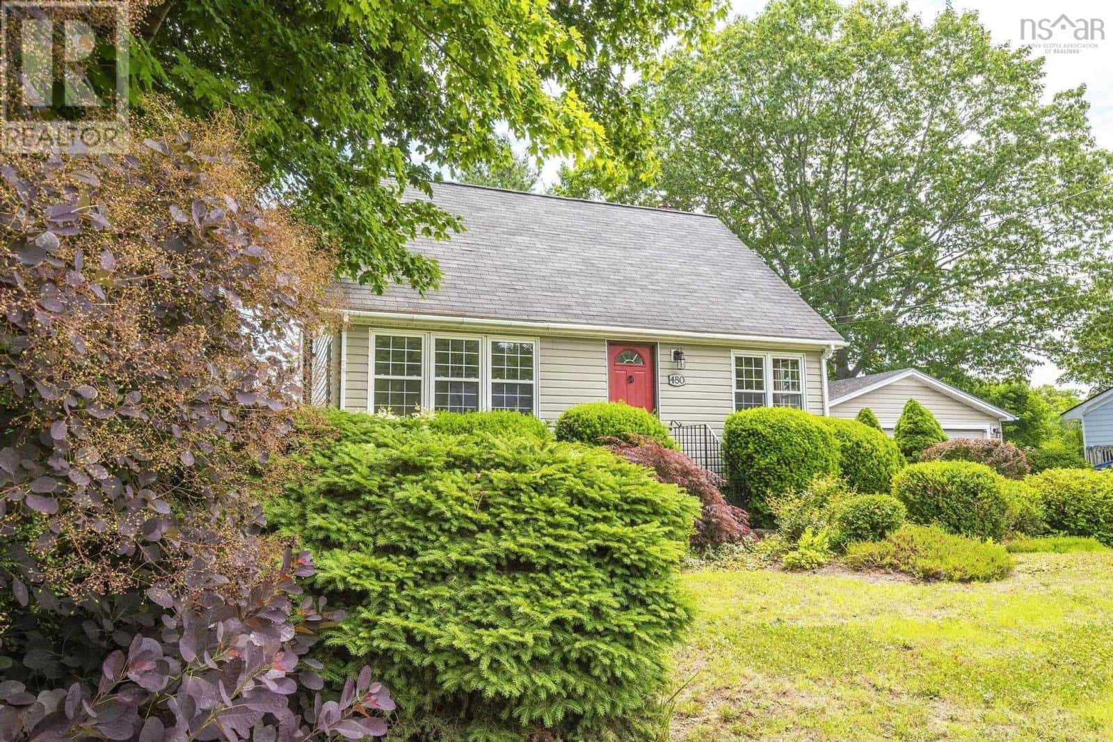 , Middleton, Nova Scotia — Middleton, Nova Scotia - Photo 2 of 50