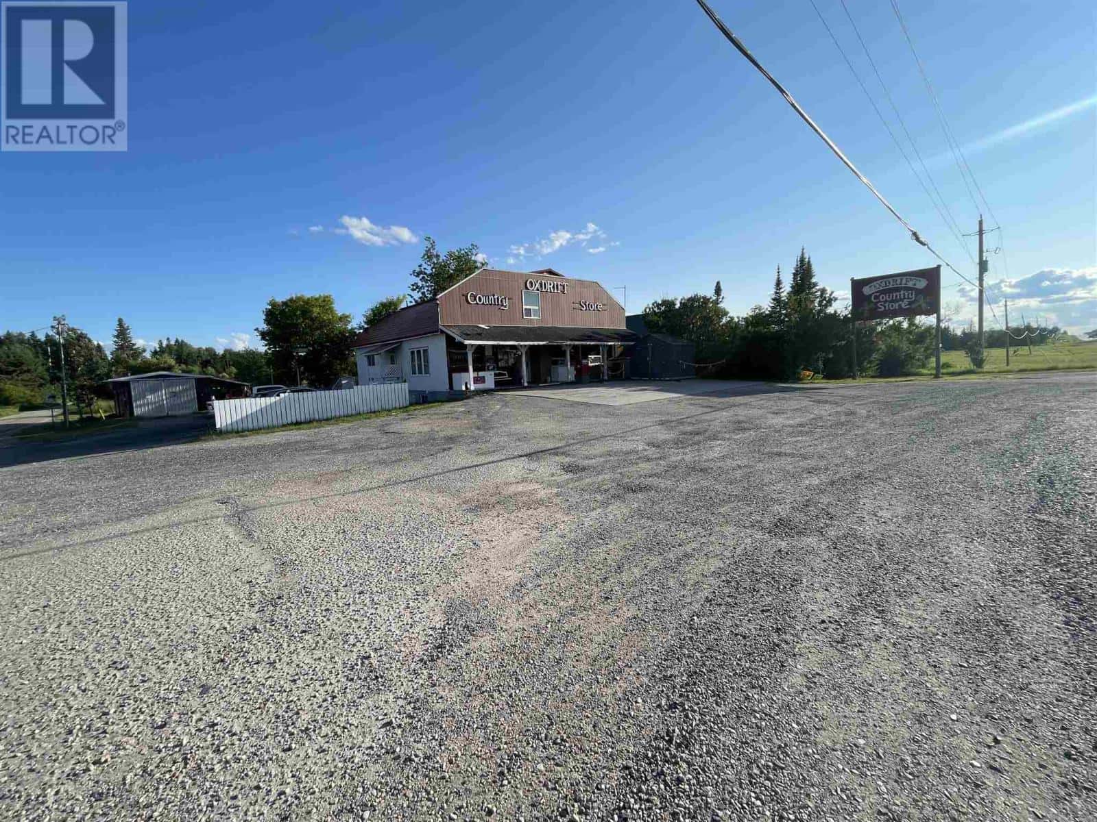 , Oxdrift, Ontario — Oxdrift, Ontario - Photo 3 of 34