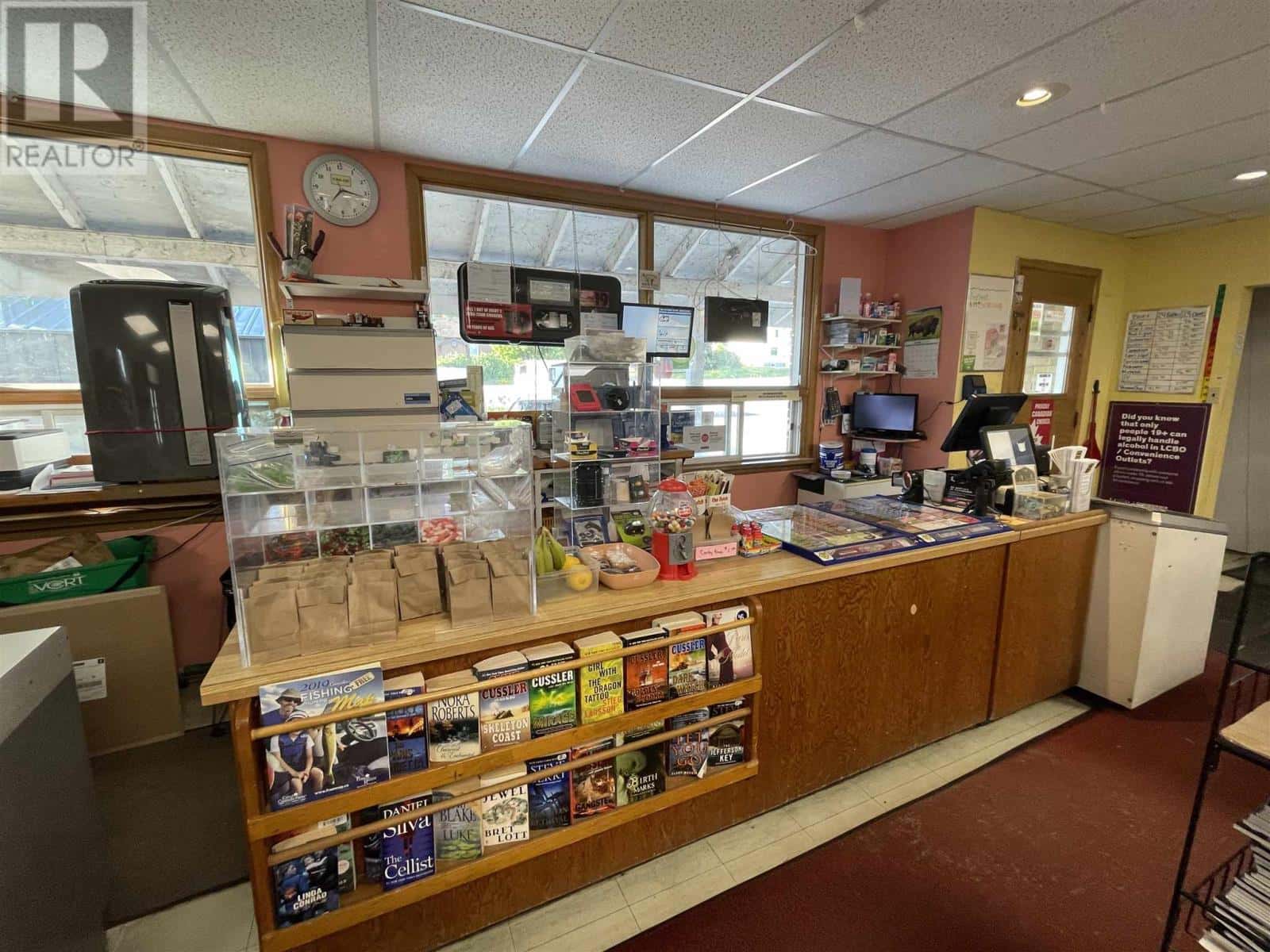 , Oxdrift, Ontario — Oxdrift, Ontario - Photo 4 of 34