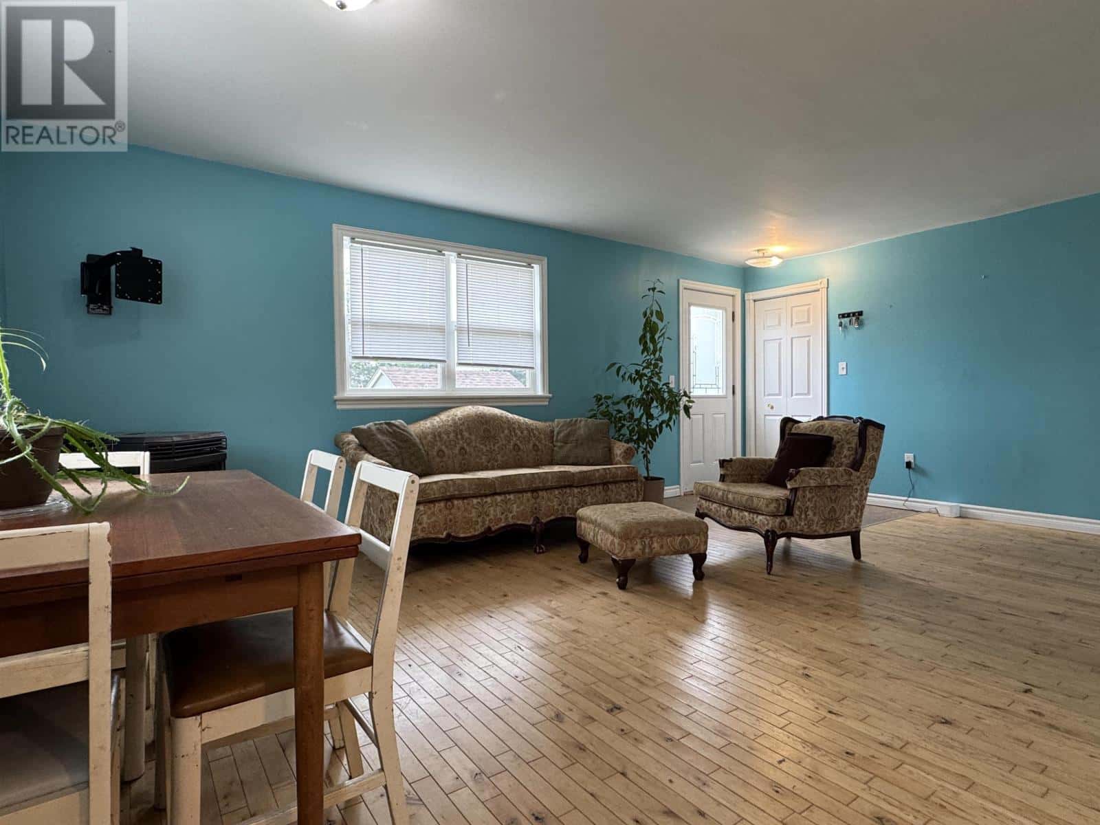 , Glenfinnan, Prince Edward Island — Glenfinnan, Prince Edward Island - Photo 5 of 38