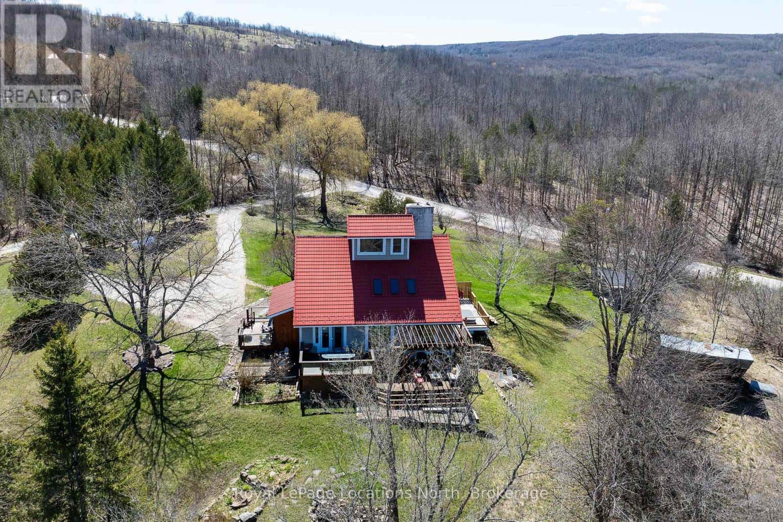 , Blue Mountains, Ontario — Blue Mountains, Ontario - Photo 3 of 49