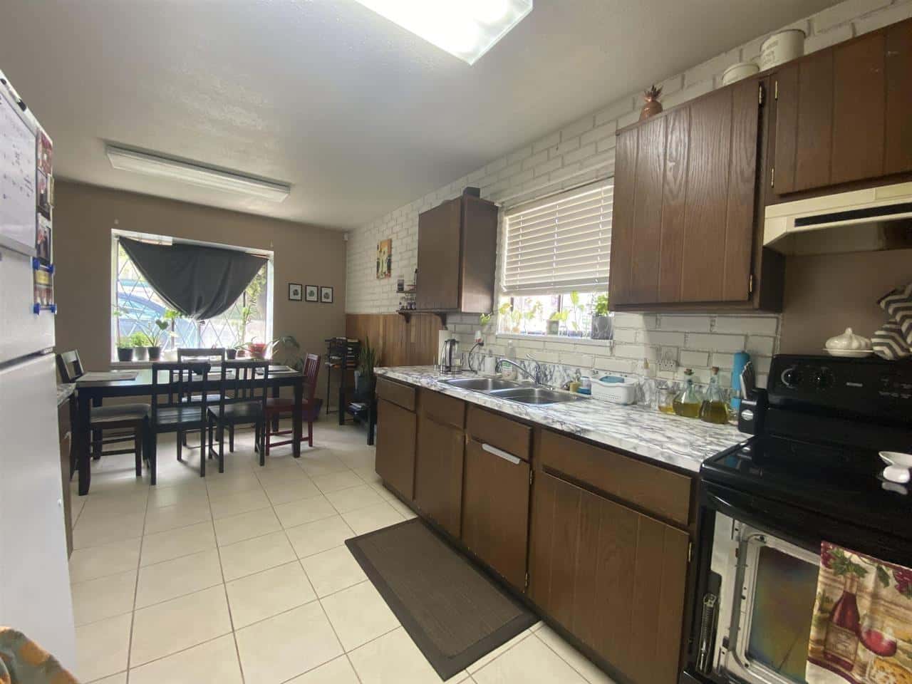 , Abbotsford, British Columbia — Abbotsford, British Columbia - Photo 4 of 11