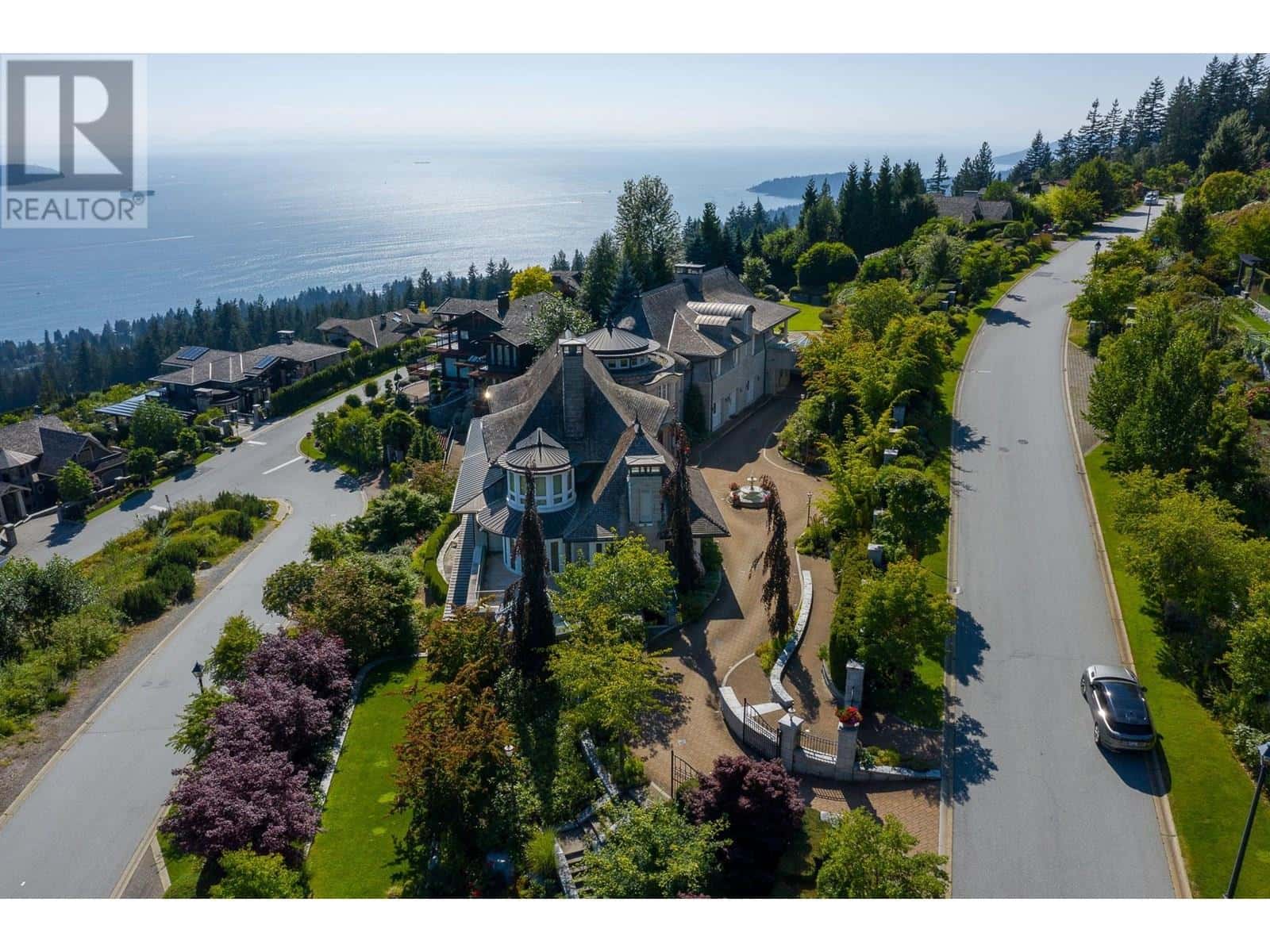 , West Vancouver, — West Vancouver - Photo 5 of 40