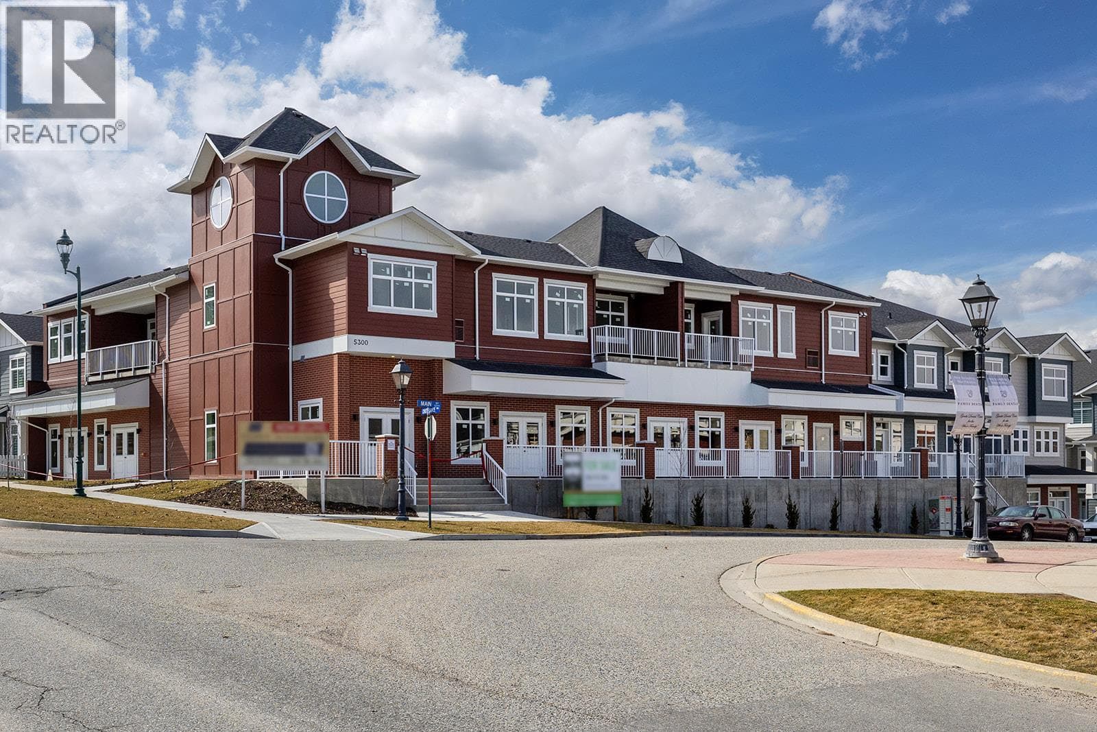 , Kelowna, — Kelowna - Main photo