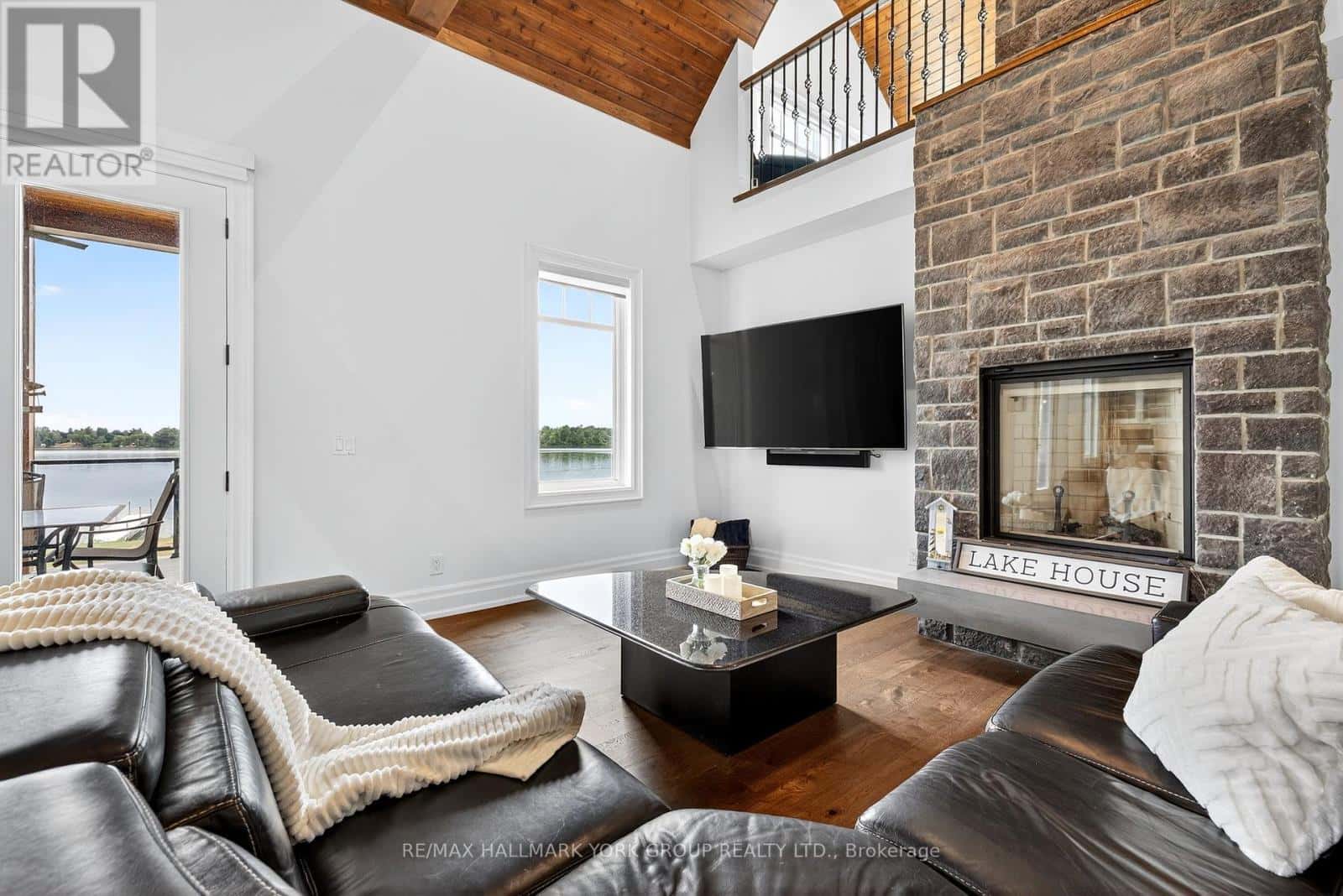 , Kawartha Lakes (Mariposa), Ontario — Kawartha Lakes (Mariposa), Ontario - Photo 5 of 50