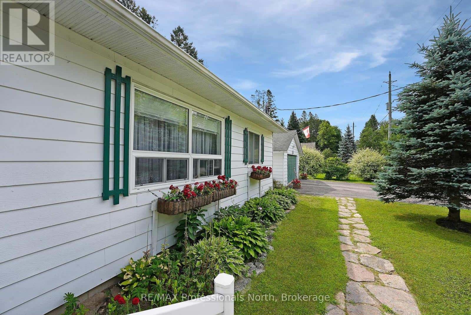 , Minden Hills (Minden), — Minden Hills (Minden) - Photo 5 of 49