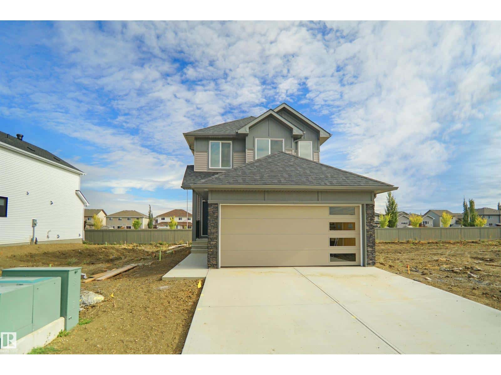 , Fort Saskatchewan, Alberta — Fort Saskatchewan, Alberta - Photo 2 of 61