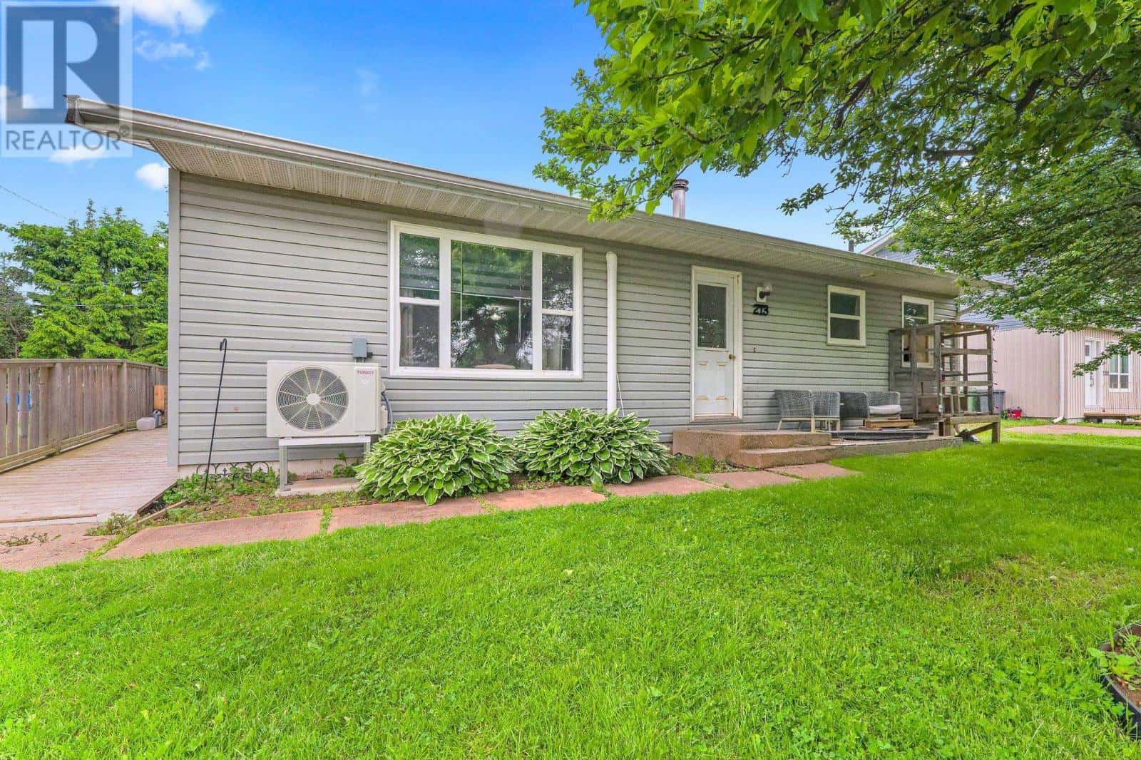 , Charlottetown, Prince Edward Island — Charlottetown, Prince Edward Island - Photo 2 of 6