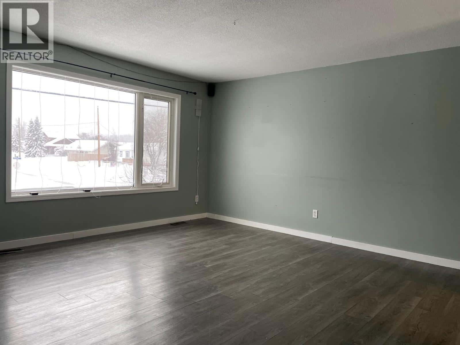 , Fort Nelson, British Columbia — Fort Nelson, British Columbia - Photo 4 of 38