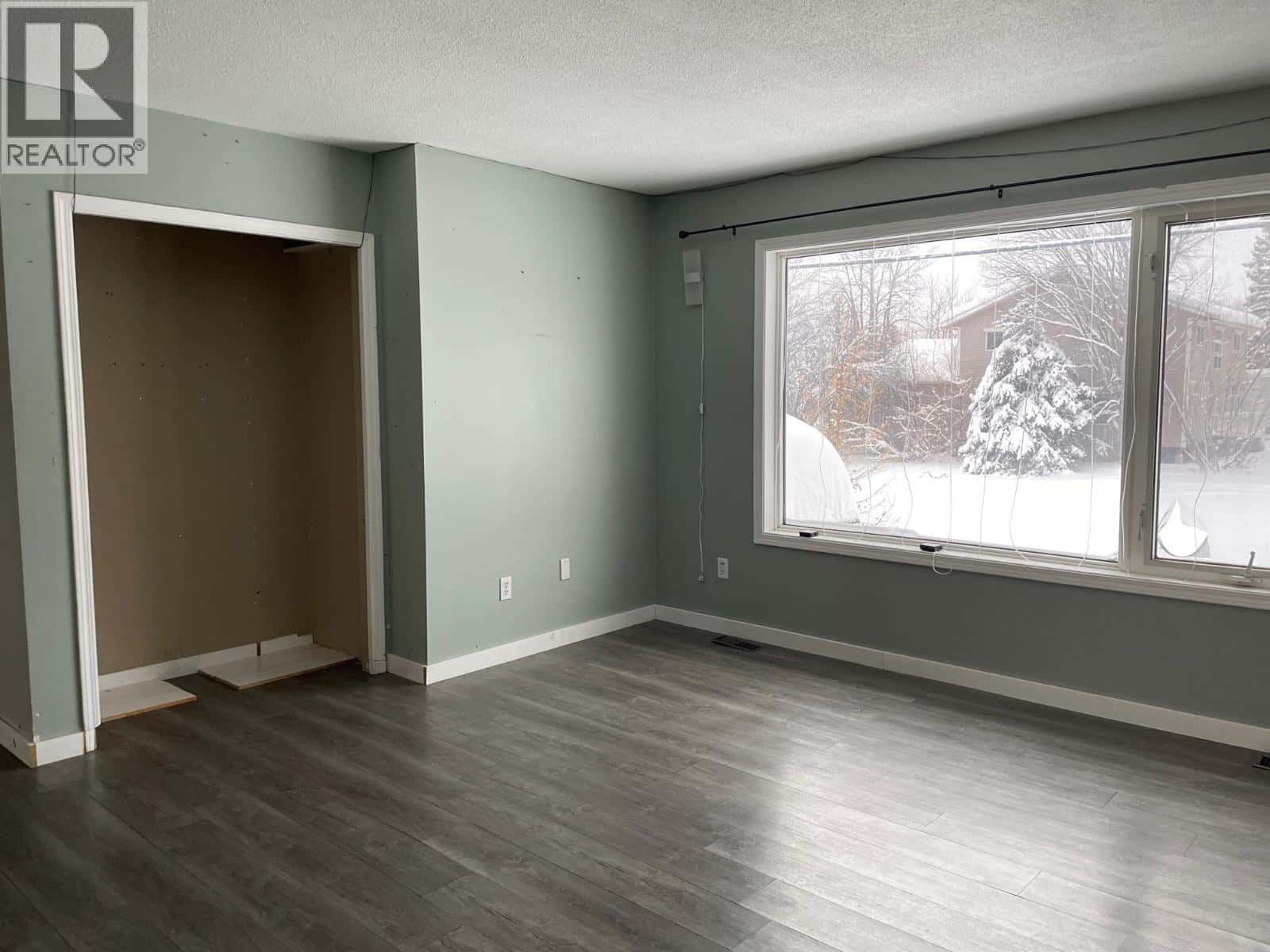 , Fort Nelson, British Columbia — Fort Nelson, British Columbia - Photo 3 of 38