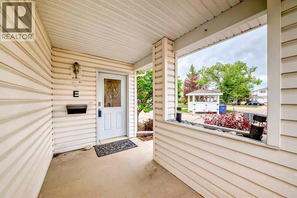 16E, 32 Daines Avenue — Red Deer - Photo 2 of 66