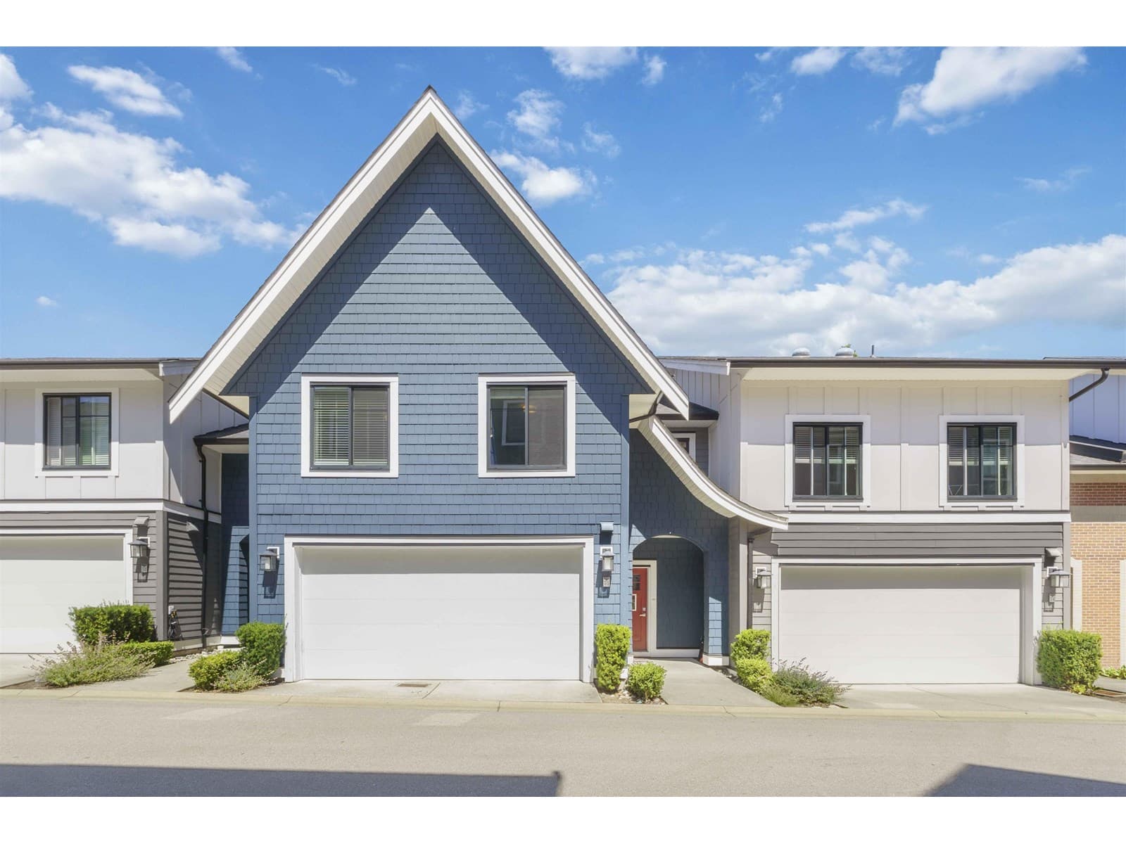 , Surrey, British Columbia — Surrey, British Columbia - Main photo