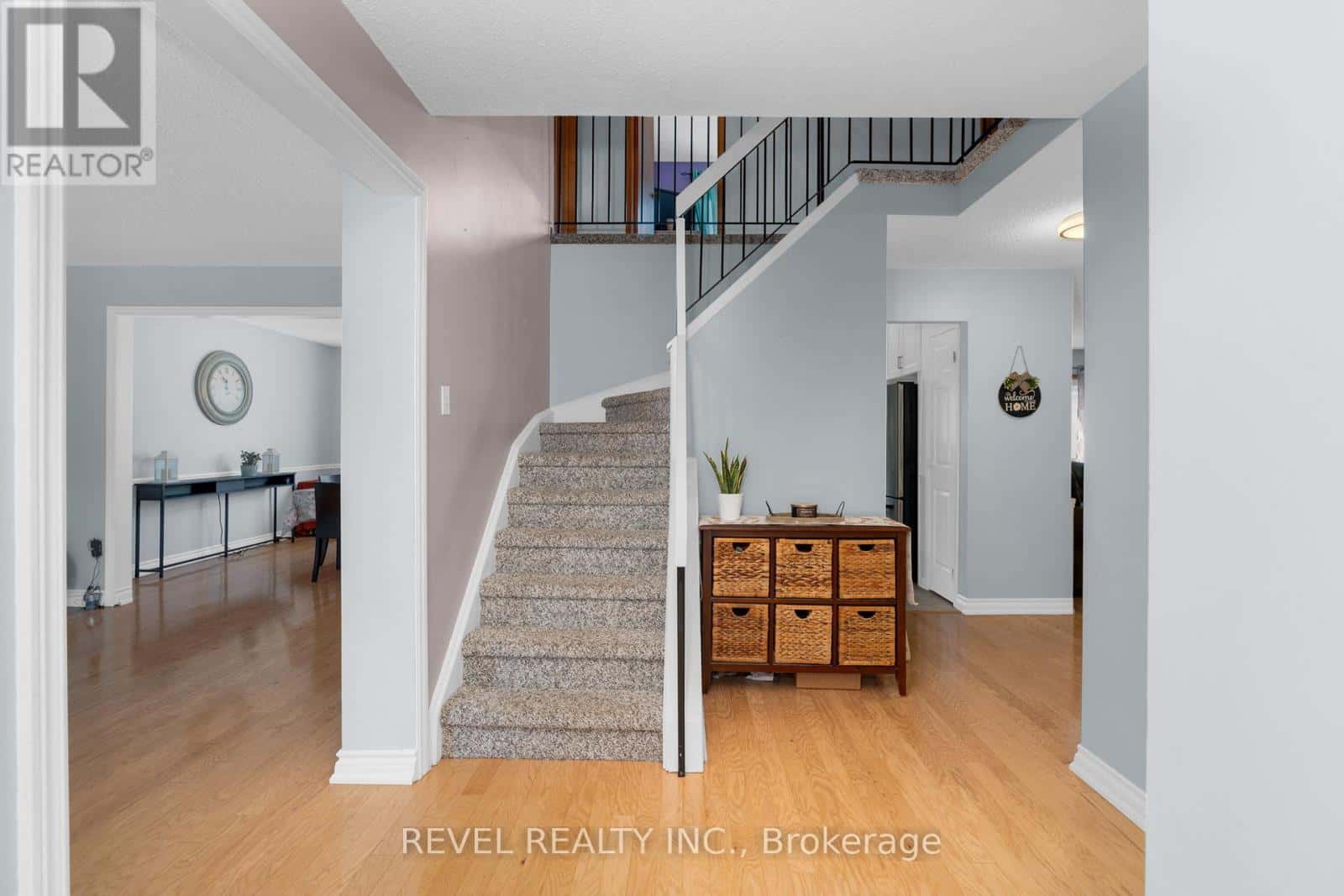 , Barrie (Sunnidale), — Barrie (Sunnidale) - Photo 5 of 47