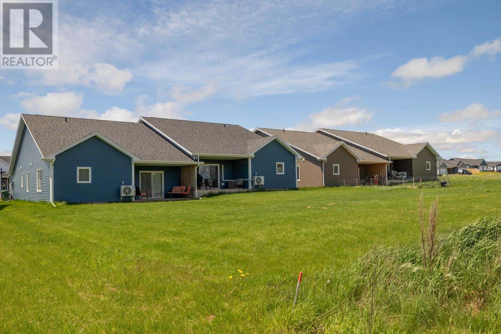 , East Royalty, — East Royalty - Photo 2 of 24