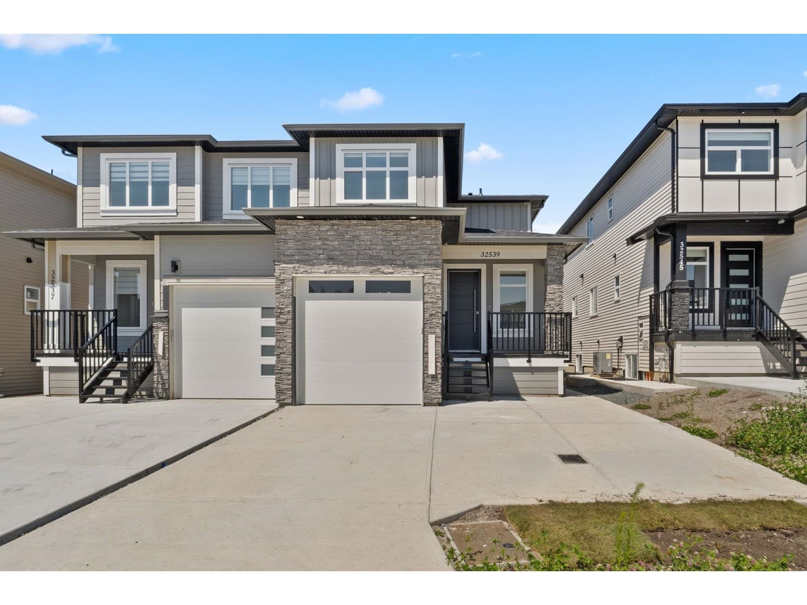 , Mission, British Columbia — Mission, British Columbia - Main photo