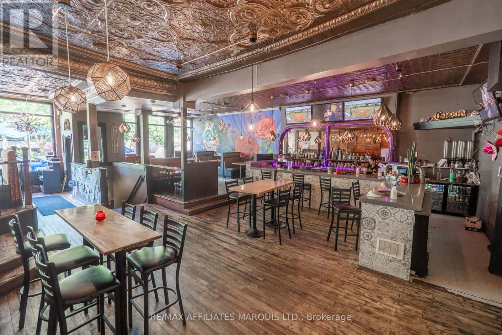 , Cornwall, Ontario — Cornwall, Ontario - Photo 5 of 56