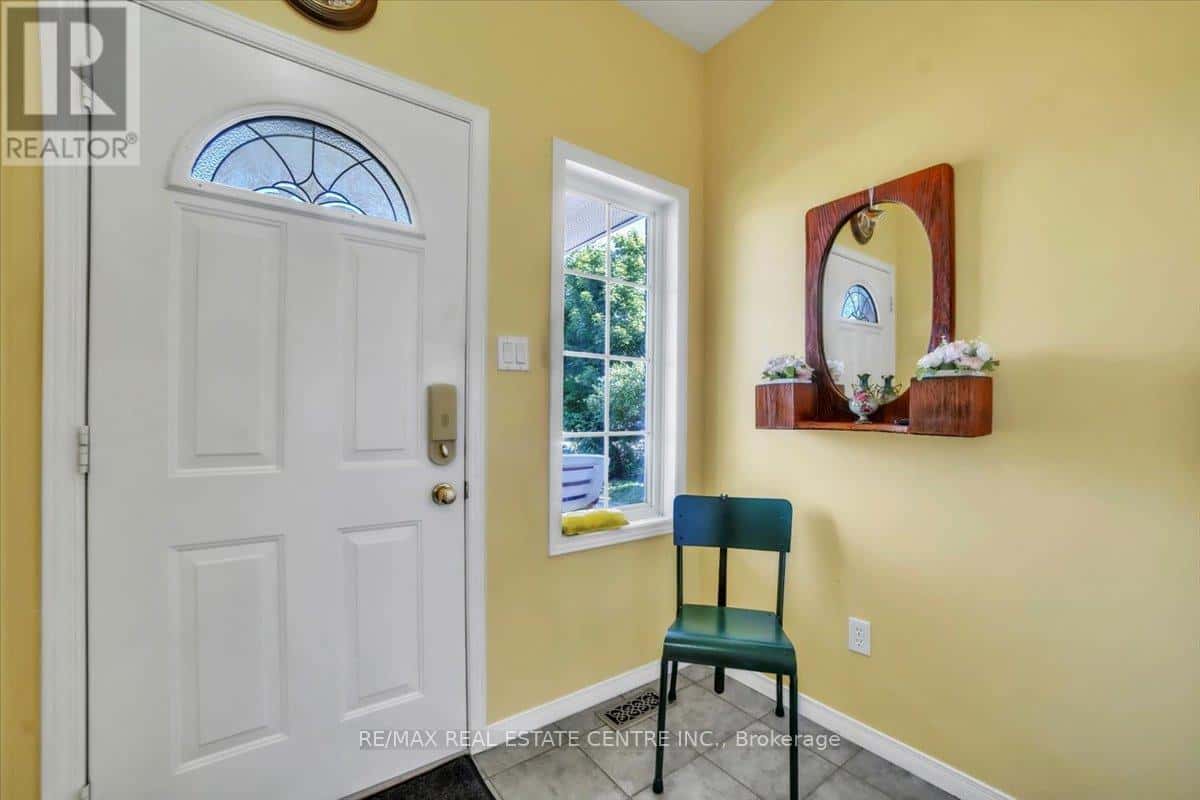 , Orangeville, — Orangeville - Photo 3 of 88