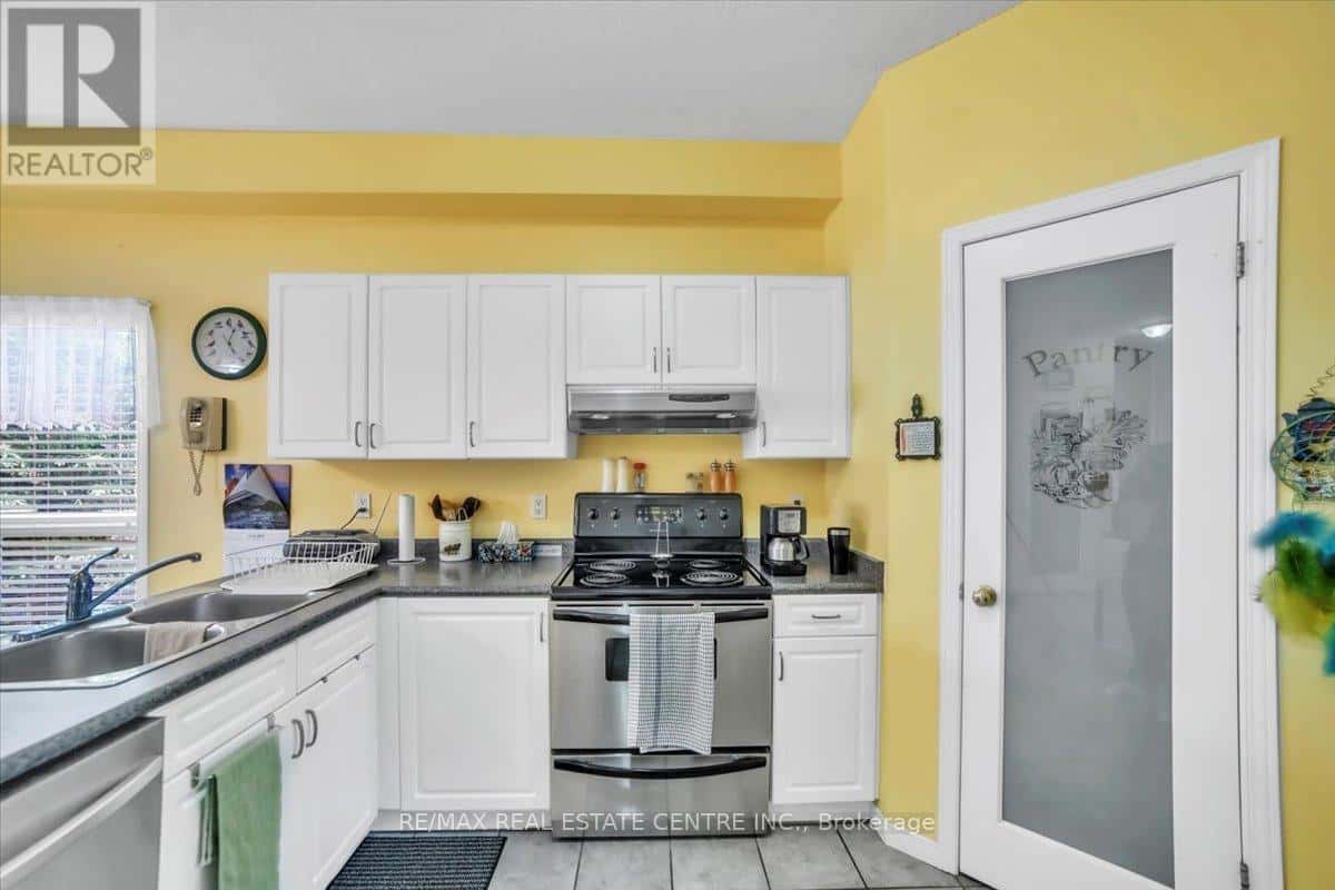 , Orangeville, — Orangeville - Photo 5 of 88