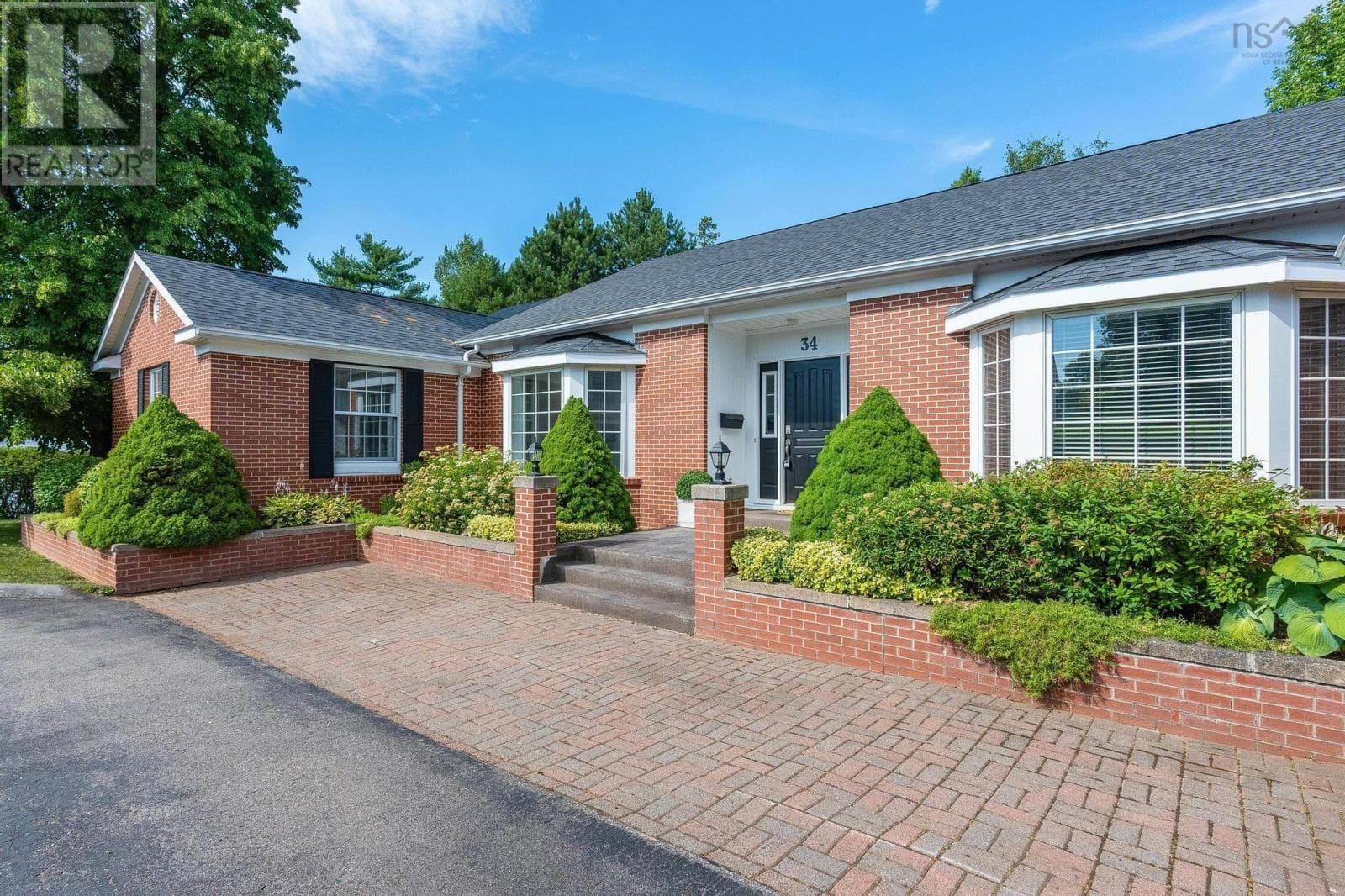 , Kentville, Nova Scotia — Kentville, Nova Scotia - Main photo