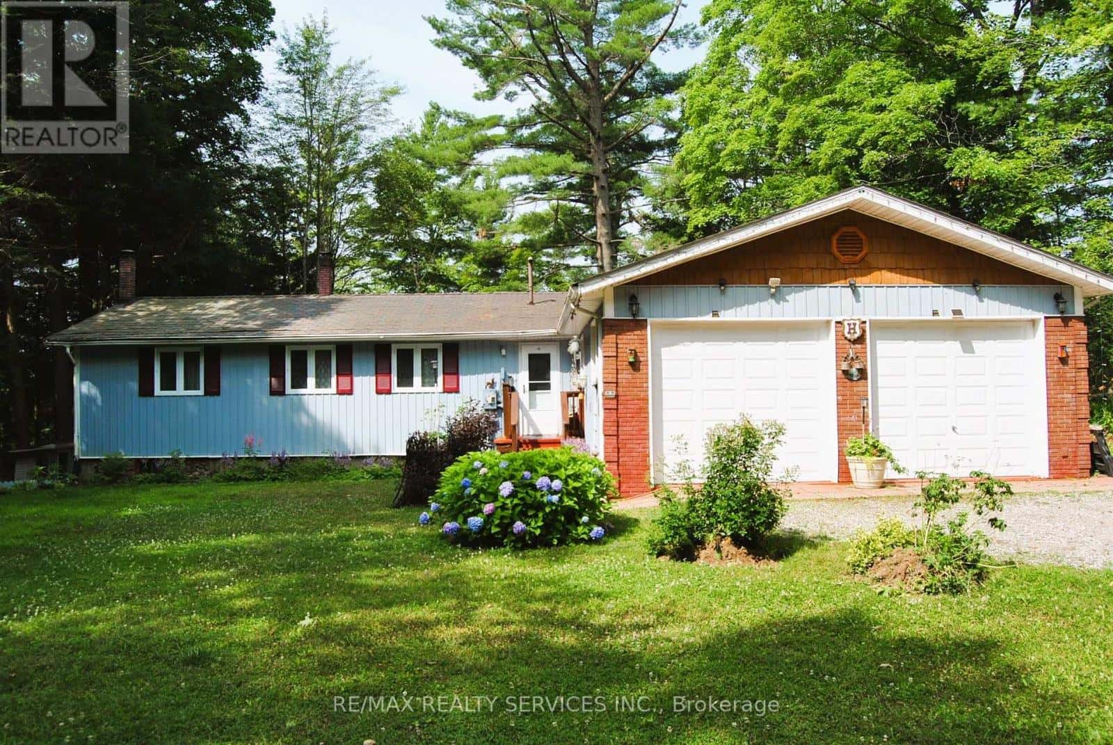 , Bracebridge (Oakley), Ontario — Bracebridge (Oakley), Ontario - Photo 3 of 40