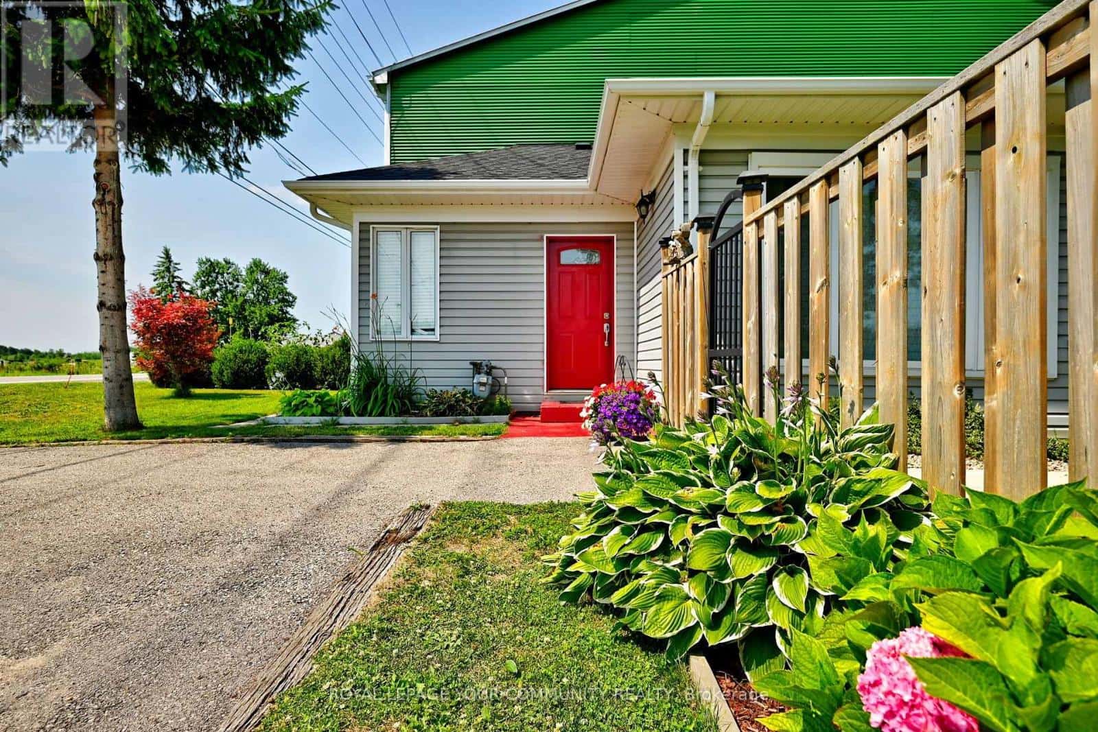 , King, Ontario — King, Ontario - Photo 3 of 36