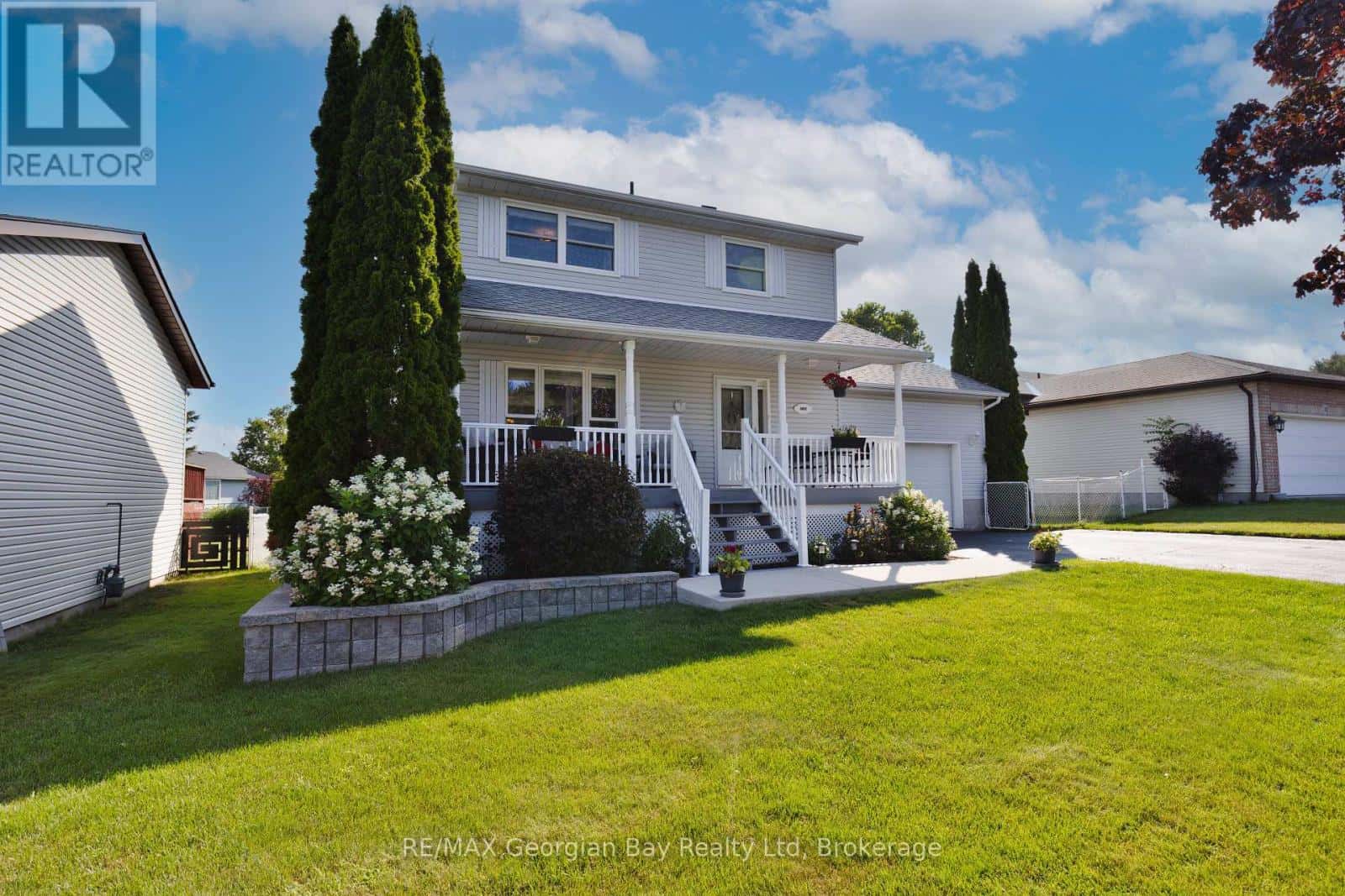 , Penetanguishene, Ontario — Penetanguishene, Ontario - Photo 2 of 34