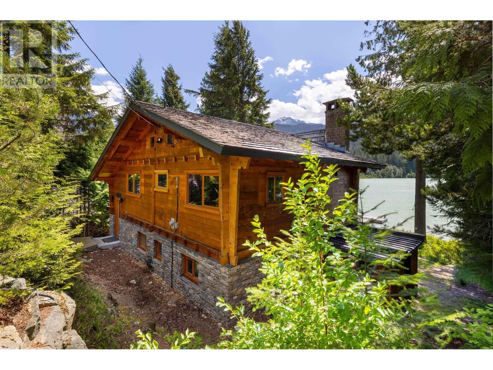 , Whistler, — Whistler - Photo 3 of 40