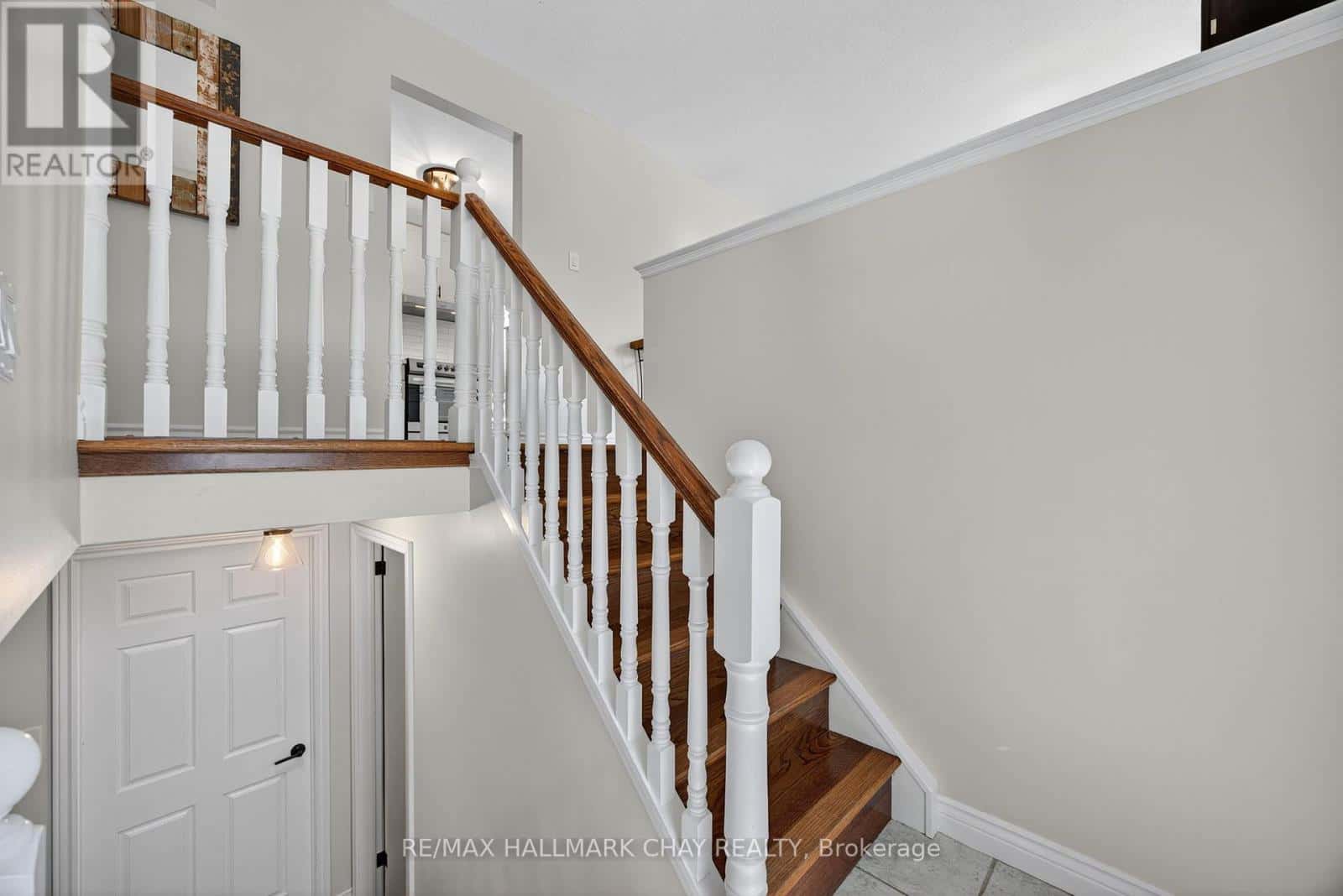 206 NORTH RIDGE ROAD — Essa (Thornton) - Photo 5 of 39