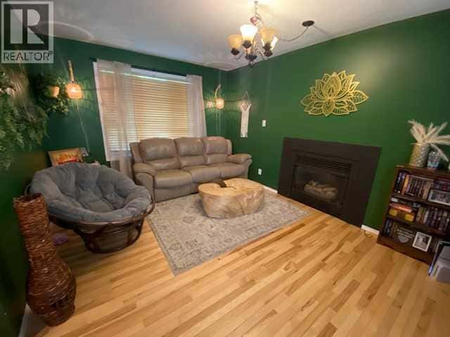 , High Level, Alberta — High Level, Alberta - Photo 2 of 22