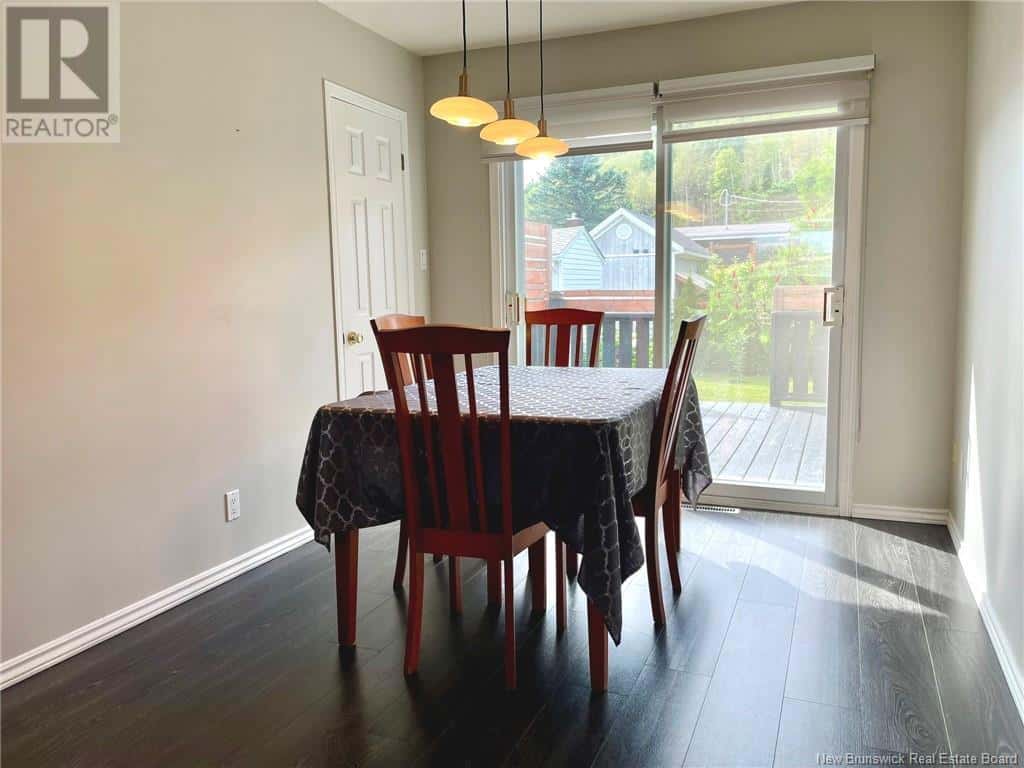 , Edmundston, — Edmundston - Photo 5 of 46