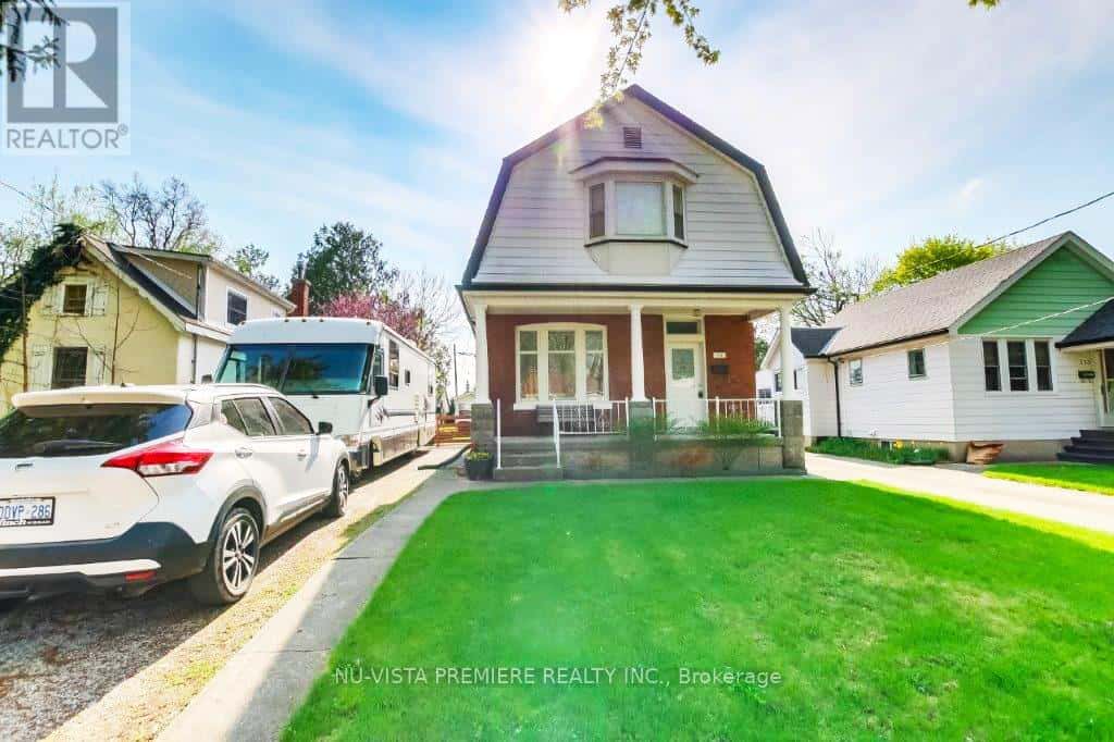 , London East (East C), Ontario — London East (East C), Ontario - Photo 2 of 22