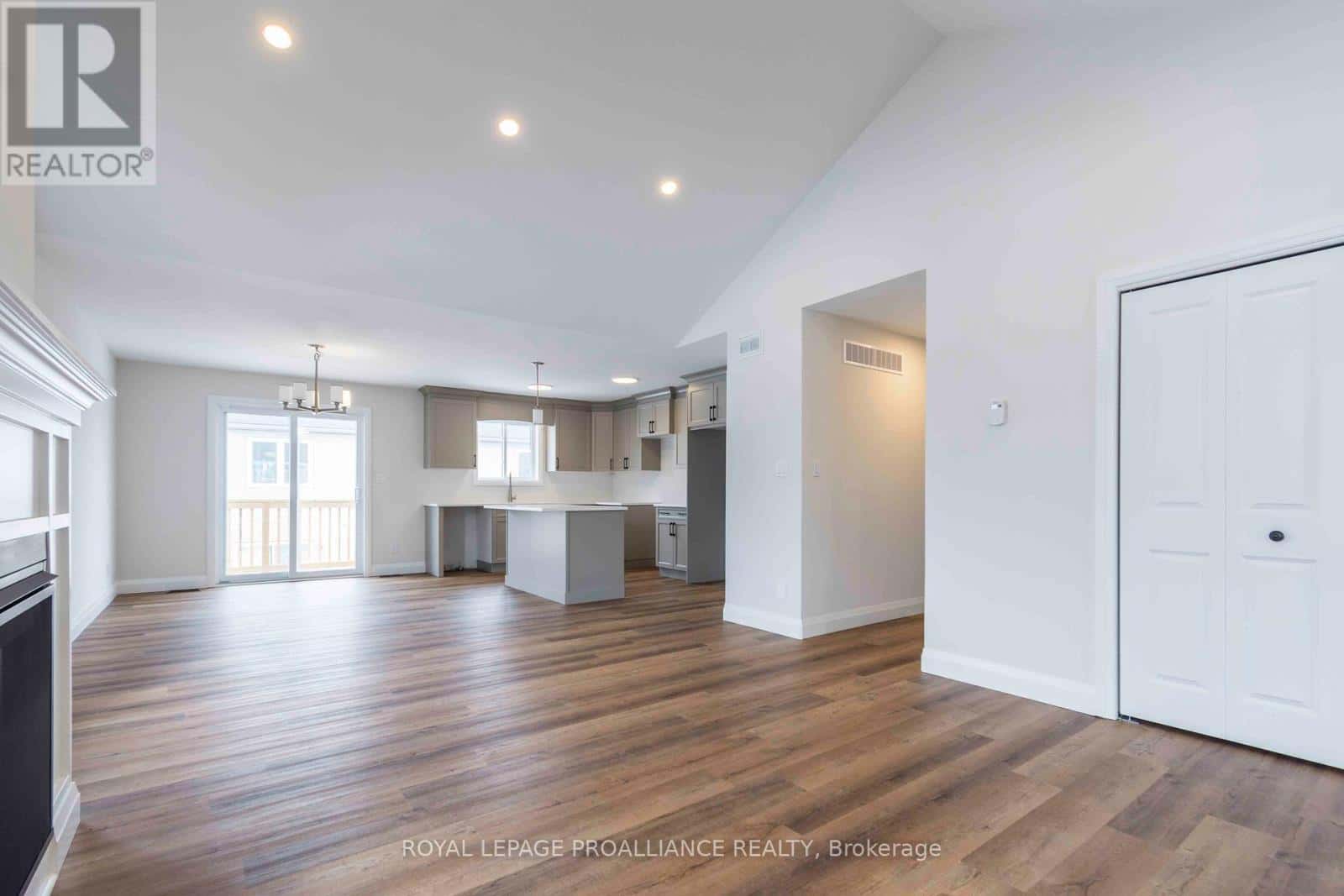 , Prince Edward County (Picton Ward), — Prince Edward County (Picton Ward) - Photo 5 of 54