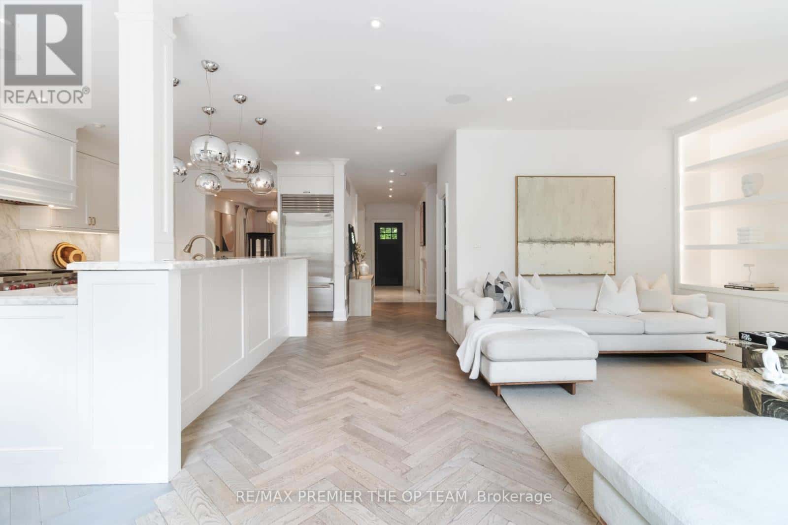 , Toronto (Rosedale-Moore Park), Ontario — Toronto (Rosedale-Moore Park), Ontario - Photo 5 of 98