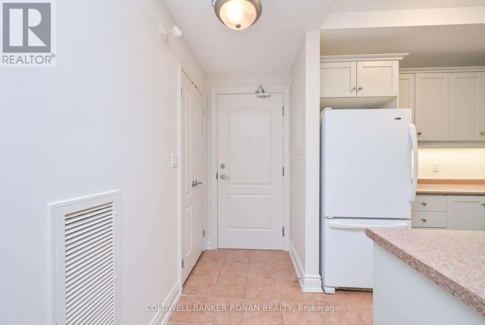 , New Tecumseth (Alliston), Ontario — New Tecumseth (Alliston), Ontario - Photo 3 of 24