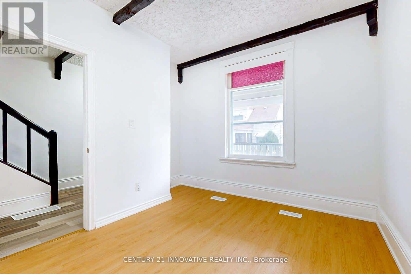 , Peterborough (Town Ward 3), — Peterborough (Town Ward 3) - Photo 4 of 40