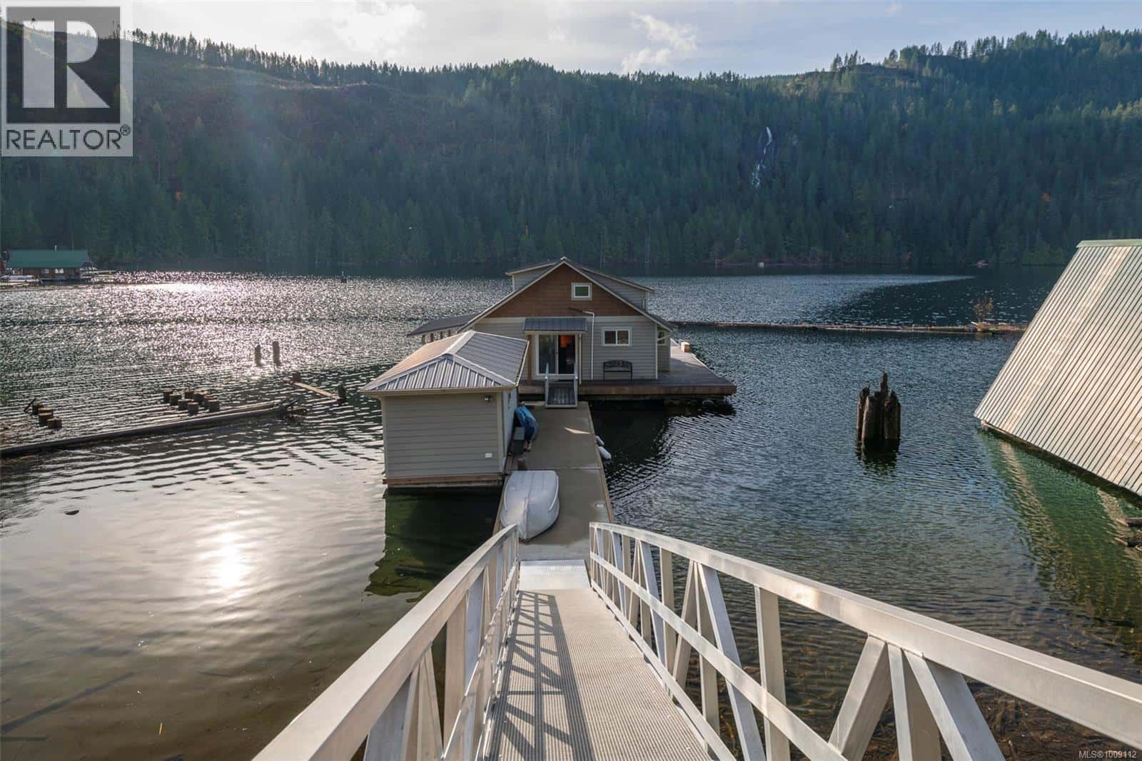 , Port Alberni, — Port Alberni - Photo 2 of 48