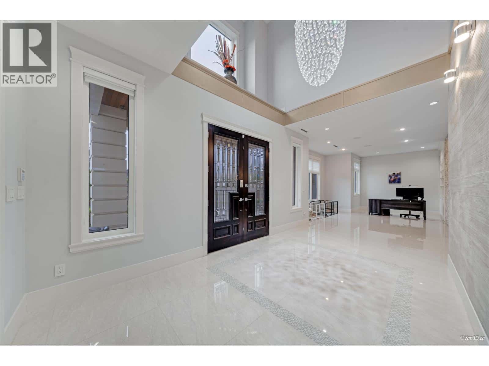 , Coquitlam, British Columbia — Coquitlam, British Columbia - Photo 2 of 76