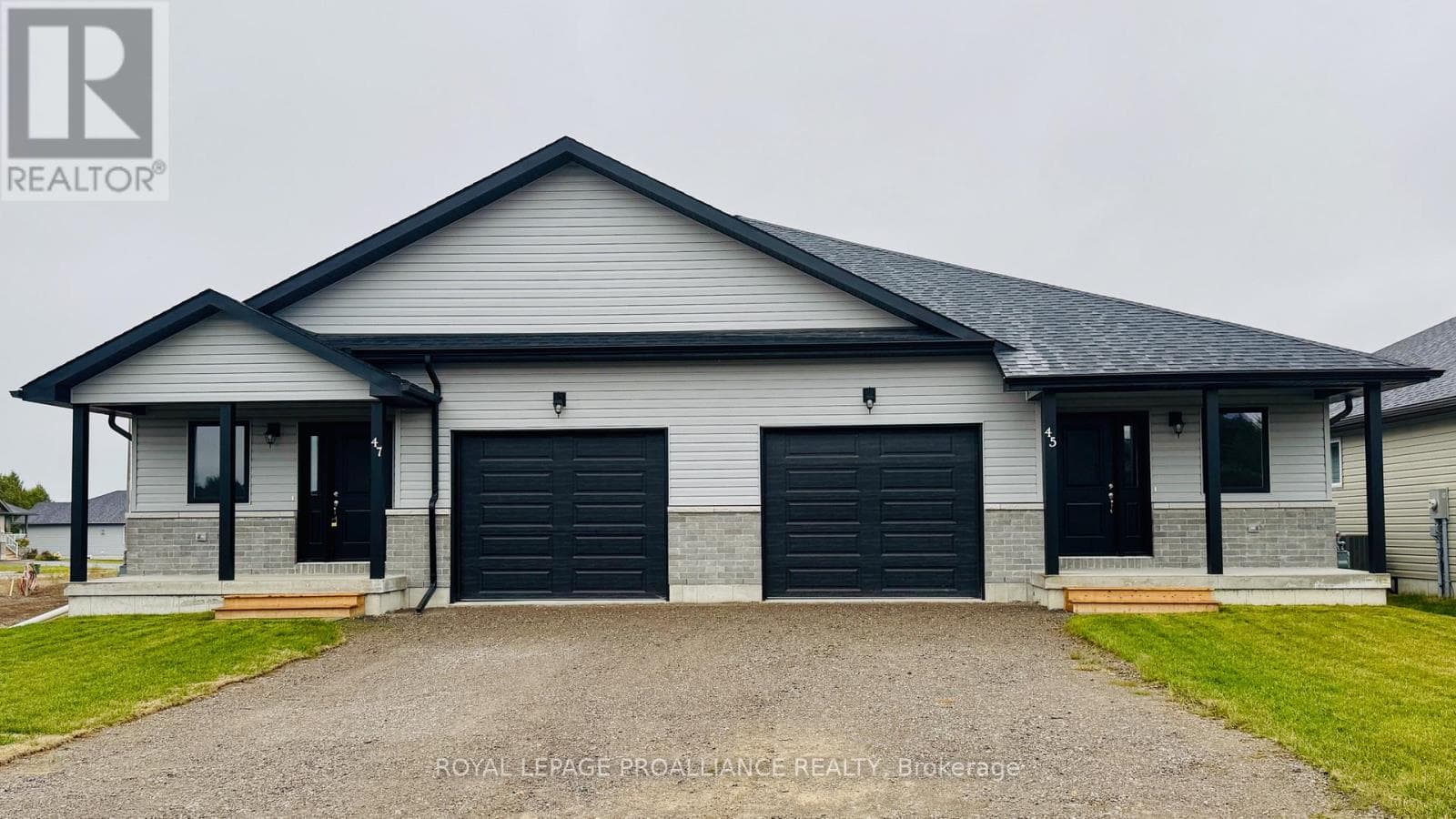 , Brighton, — Brighton - Main photo