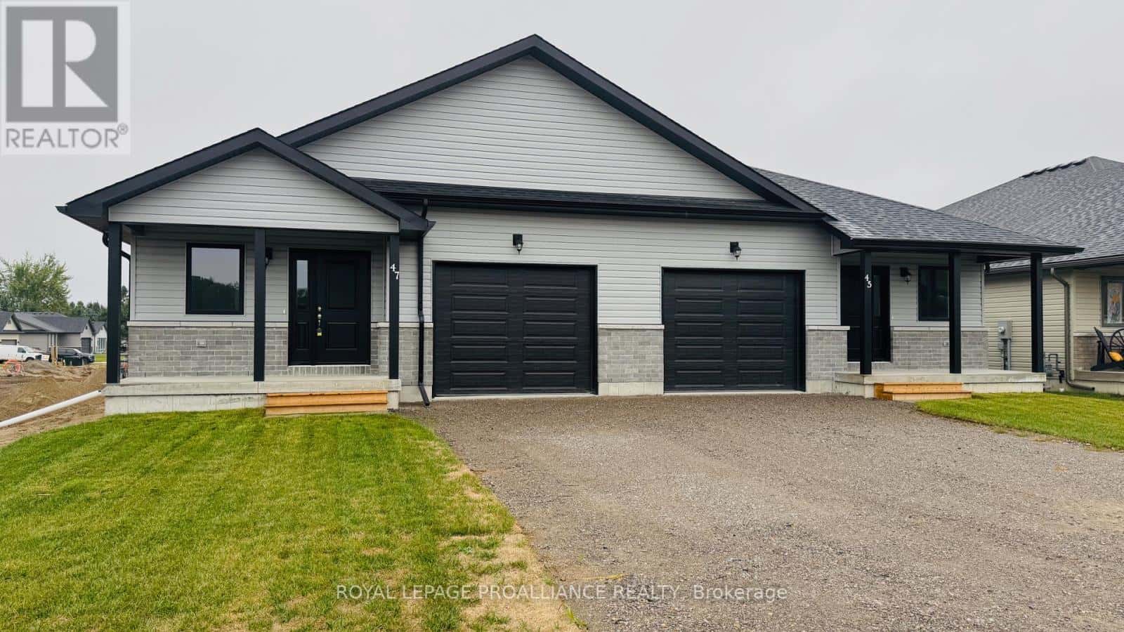 , Brighton, — Brighton - Photo 2 of 42