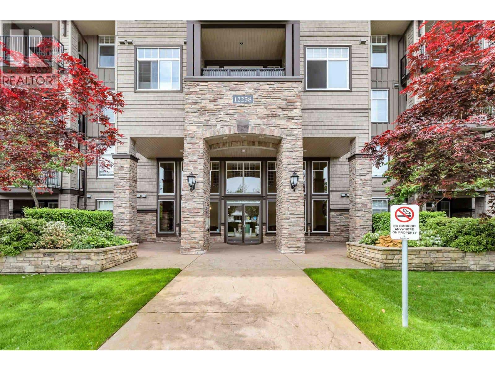 , Maple Ridge, British Columbia — Maple Ridge, British Columbia - Photo 3 of 74