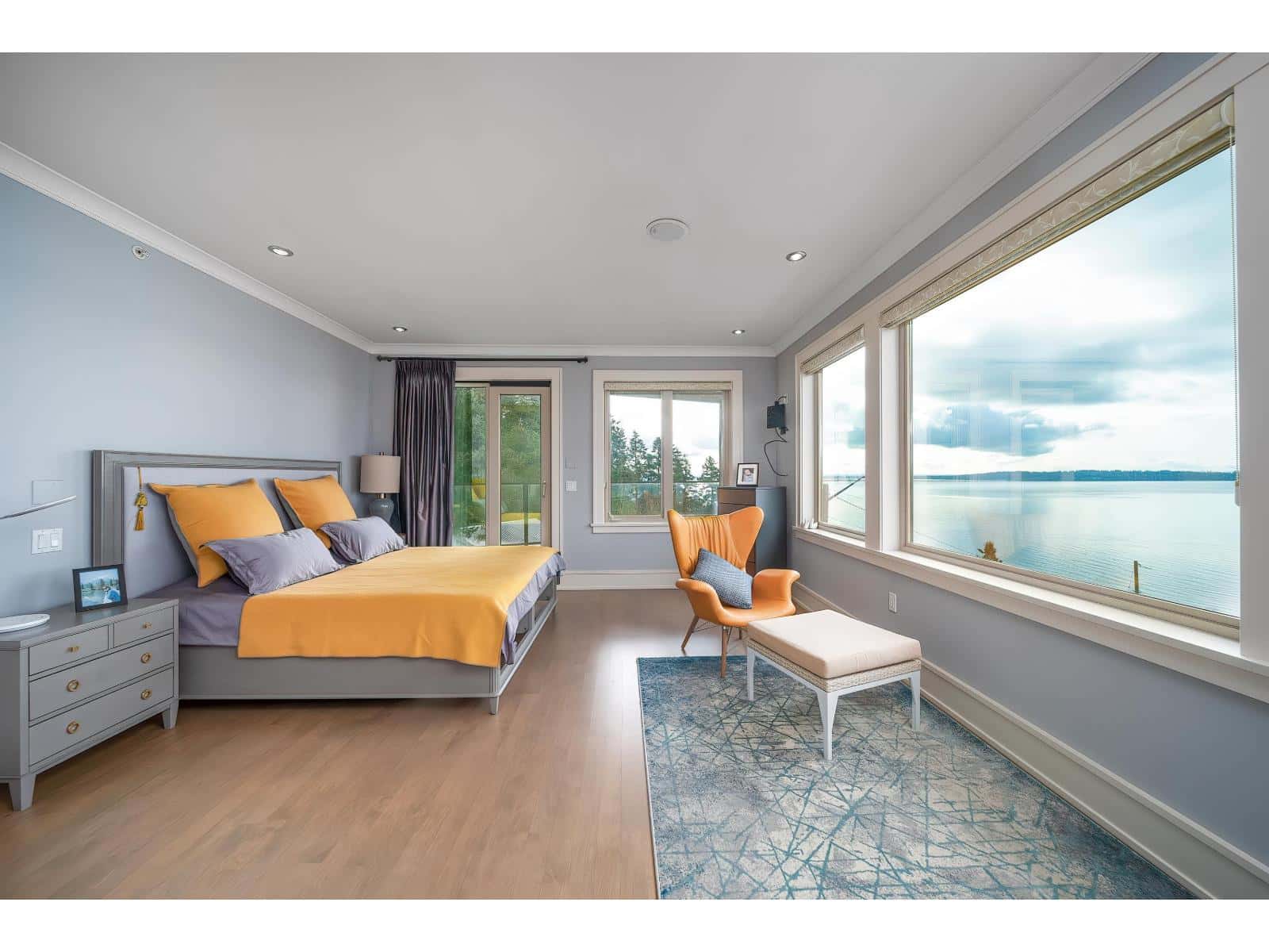 , White Rock, British Columbia — White Rock, British Columbia - Photo 5 of 80