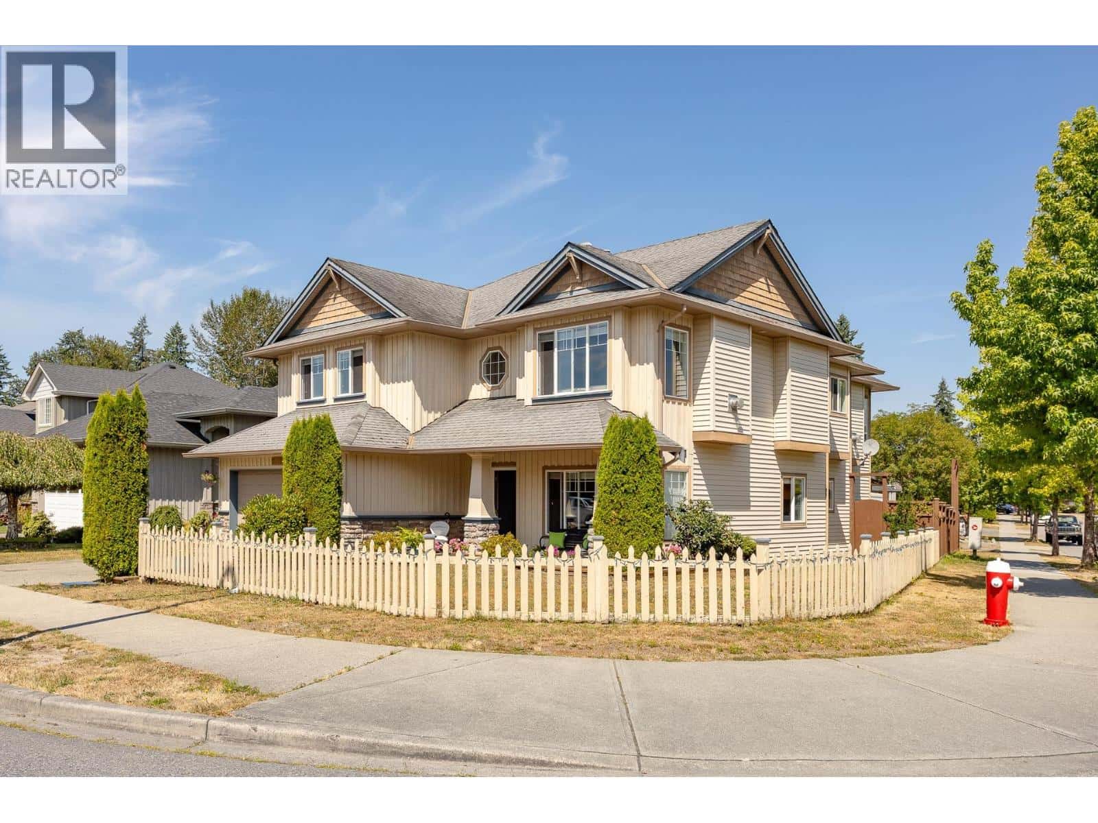 , Maple Ridge, British Columbia — Maple Ridge, British Columbia - Photo 2 of 80