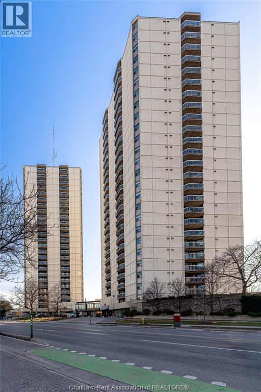 , London, Ontario — London, Ontario - Photo 2 of 66