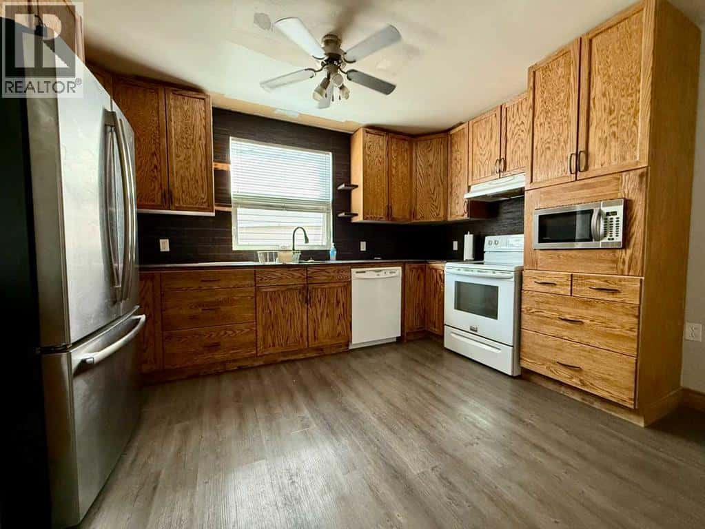 , Provost, Alberta — Provost, Alberta - Photo 5 of 54