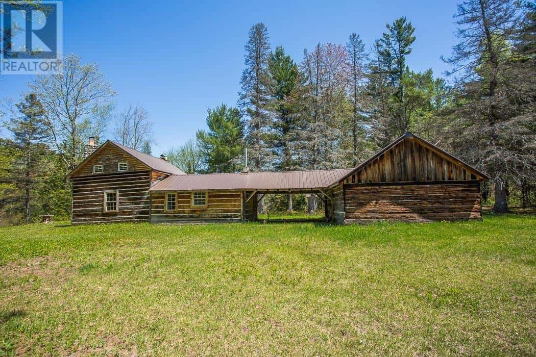 , Iron Bridge, Ontario — Iron Bridge, Ontario - Photo 2 of 100