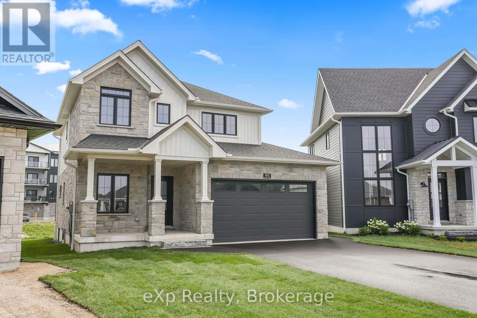 , Wellington North (Mount Forest), — Wellington North (Mount Forest) - Photo 3 of 47