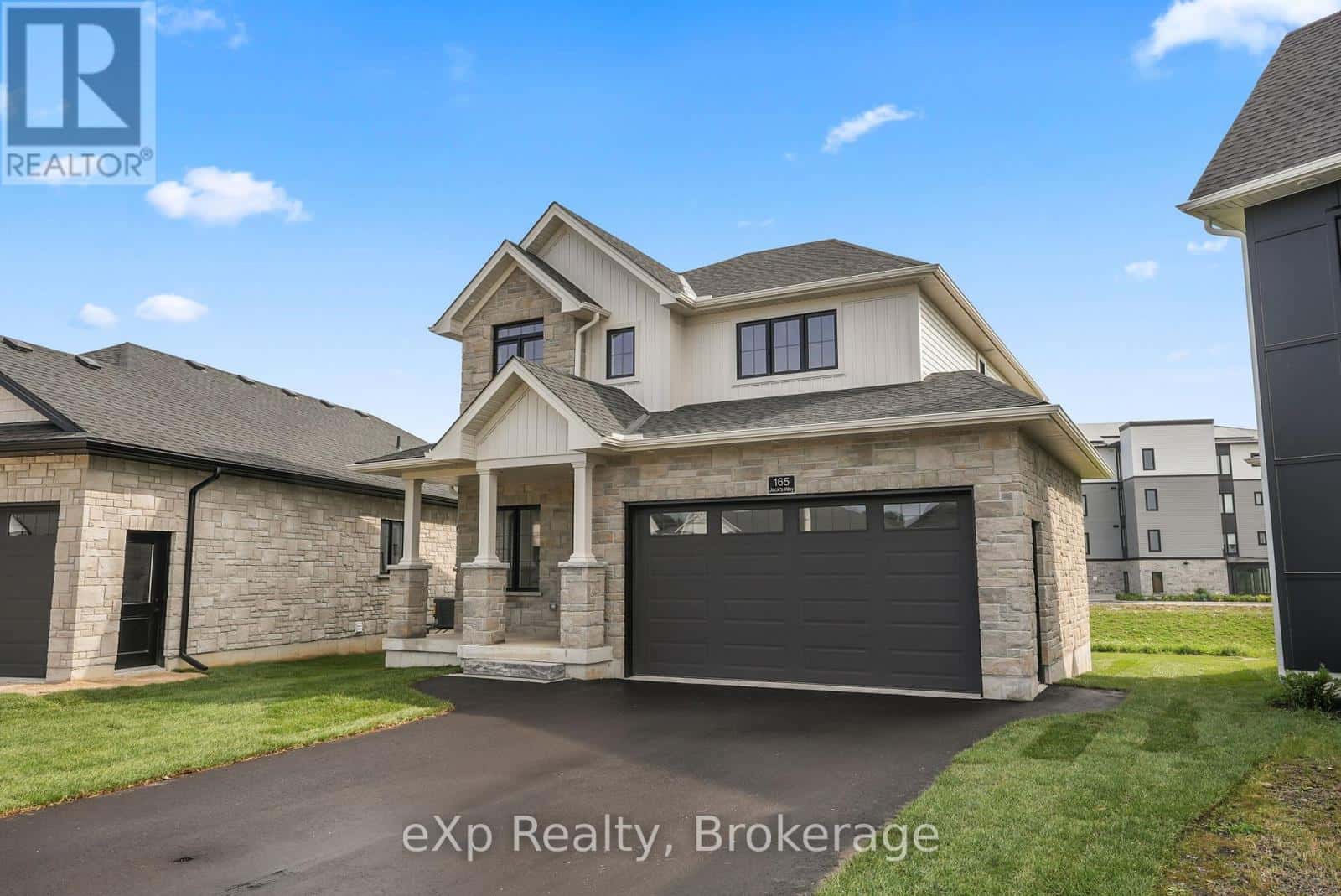 , Wellington North (Mount Forest), Ontario — Wellington North (Mount Forest), Ontario - Photo 4 of 47